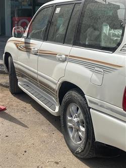 تويوتا لاندكروزر